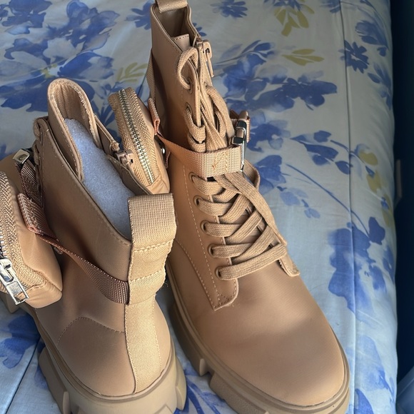 Steve Madden boots - Picture 3 of 5